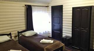 Хостел Mini hotel Orion Уфа Двухместный номер с 2 отдельными кроватями-3