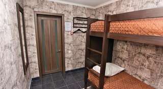 Хостел Mini hotel Orion Уфа Спальное место на двухъярусной кровати в общем номере для мужчин-4